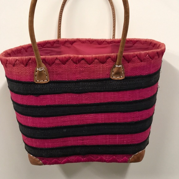 4 Beach bags - Picture 2 of 8